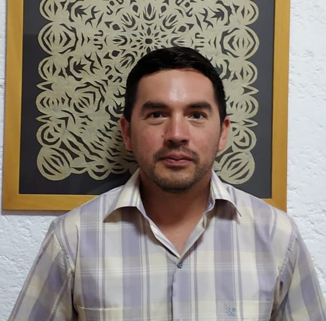 Edgardo Cruz